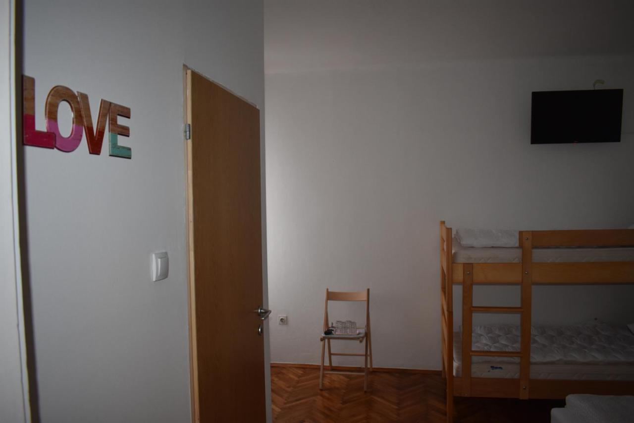 De Lux Apartment & Rooms Emilia Баня-Лука Екстер'єр фото