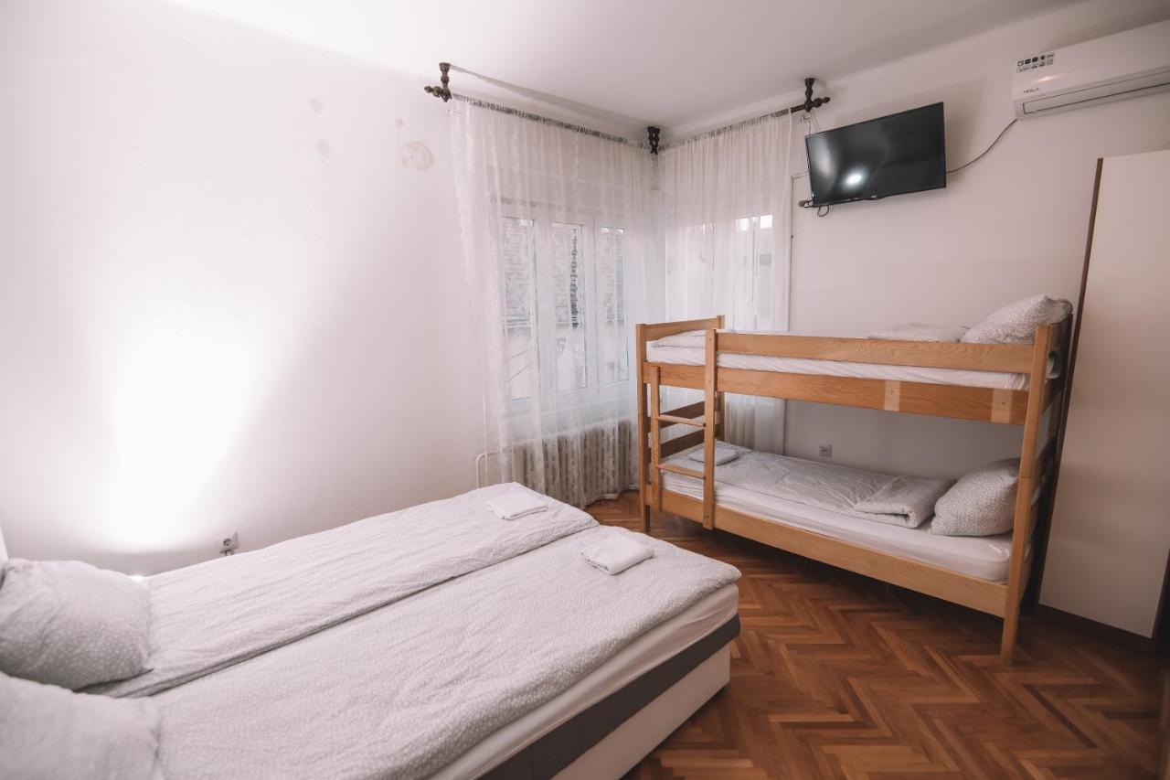 De Lux Apartment & Rooms Emilia Баня-Лука Екстер'єр фото