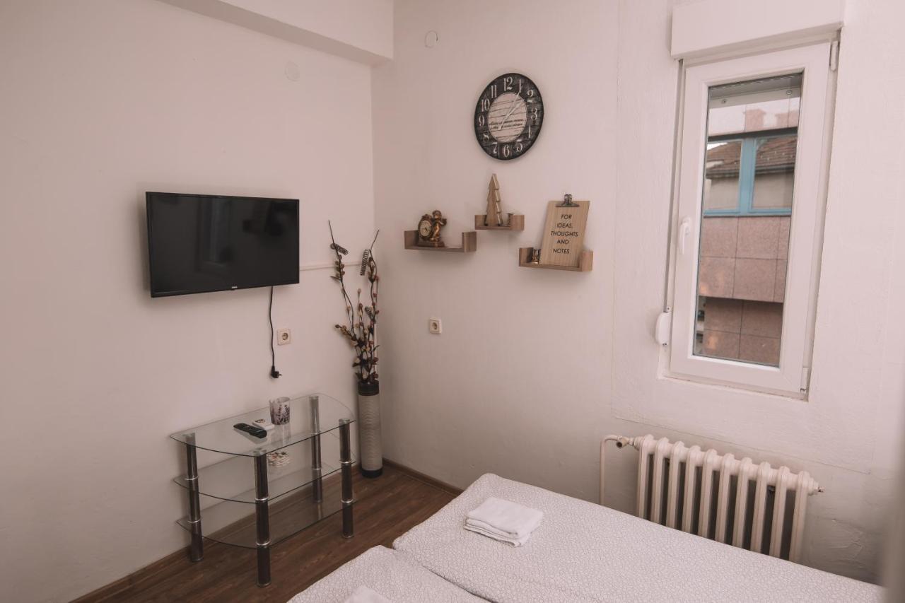 De Lux Apartment & Rooms Emilia Баня-Лука Екстер'єр фото