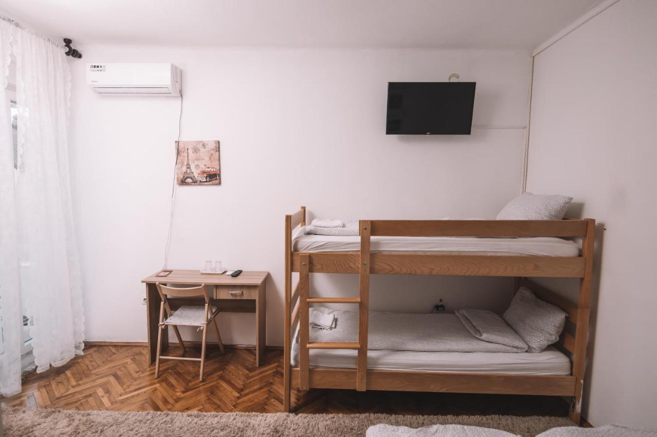 De Lux Apartment & Rooms Emilia Баня-Лука Екстер'єр фото